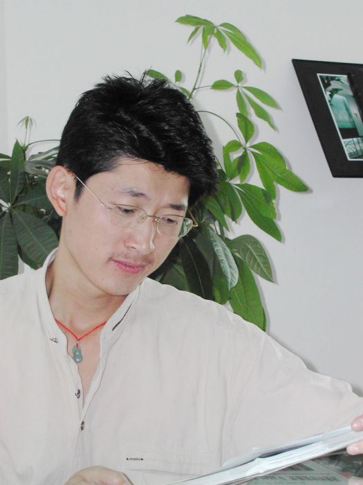 許先立 許先立