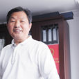 束昱 束昱