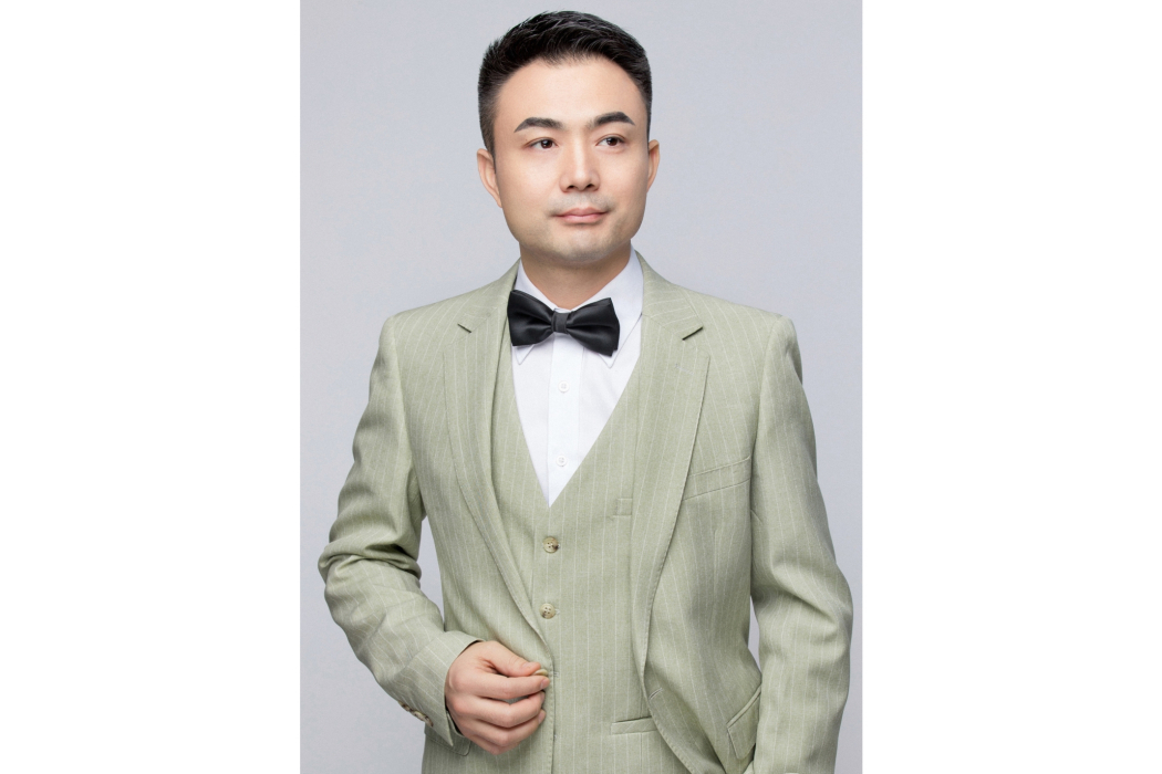 汪成(重慶馨亞油脂有限公司董事長) 汪成(重慶馨亞油脂有限公司董事長)