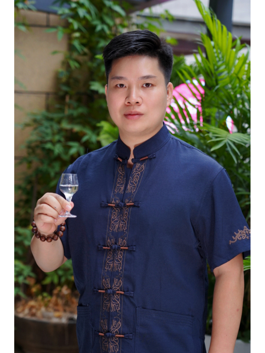 陳玉(貴州陳一壇酒業有限公司董事長) 陳玉(貴州陳一壇酒業有限公司董事長)
