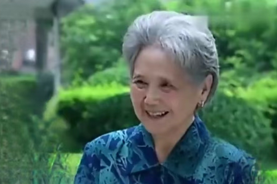 潘良(《女人心事》中的角色,由魯園飾演) 潘良(《女人心事》中的角色,由魯園飾演)
