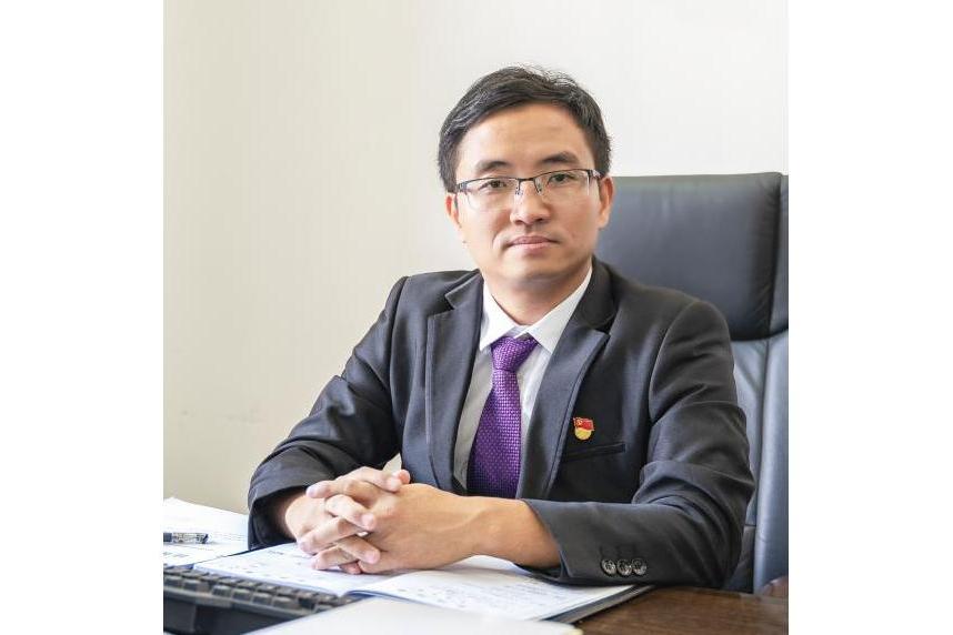 王榮(桂林理工大學教授) 王榮(桂林理工大學教授)