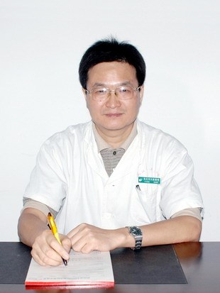 許國振 許國振