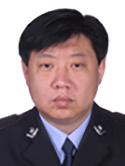 丁輝(山東省菏澤市鄆城縣公安局黨委委員、副局長) 丁輝(山東省菏澤市鄆城縣公安局黨委委員、副局長)