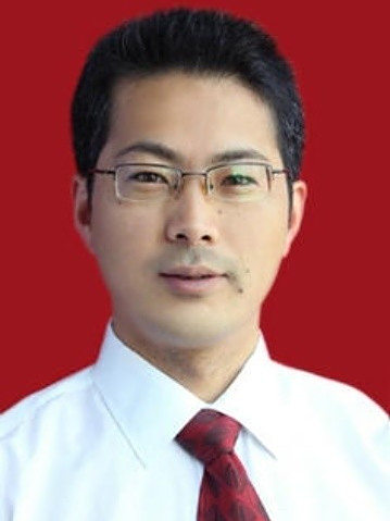 楊華春(江西省鷹潭市行政審批局黨組成員,副局長) 楊華春(江西省鷹潭市行政審批局黨組成員,副局長)