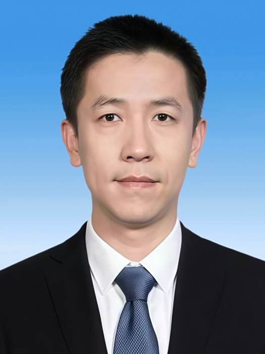 封峰(雲南省普洱市委常委,市人民政府黨組成員、副市長(掛職)) 封峰(雲南省普洱市委常委,市人民政府黨組成員、副市長(掛職))
