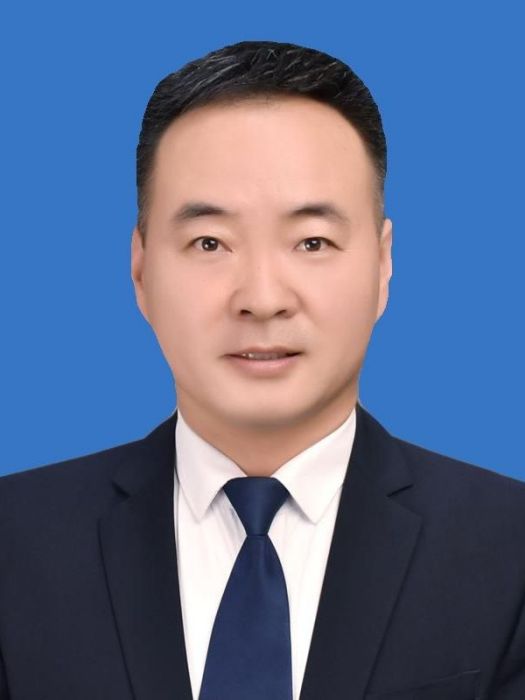 趙爽(遼寧省阜新市人社局黨組成員、副局長) 趙爽(遼寧省阜新市人社局黨組成員、副局長)