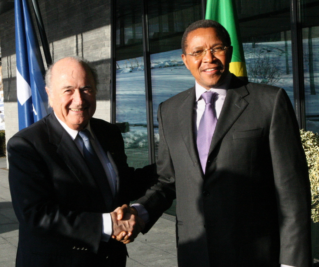 基奎特總統與國際足聯主席布拉特