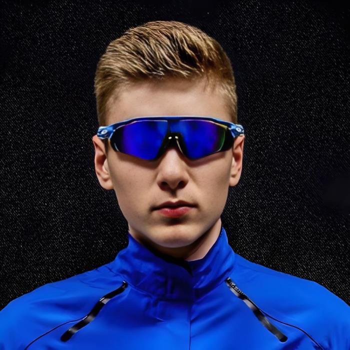 丹尼斯deniss 丹尼斯deniss