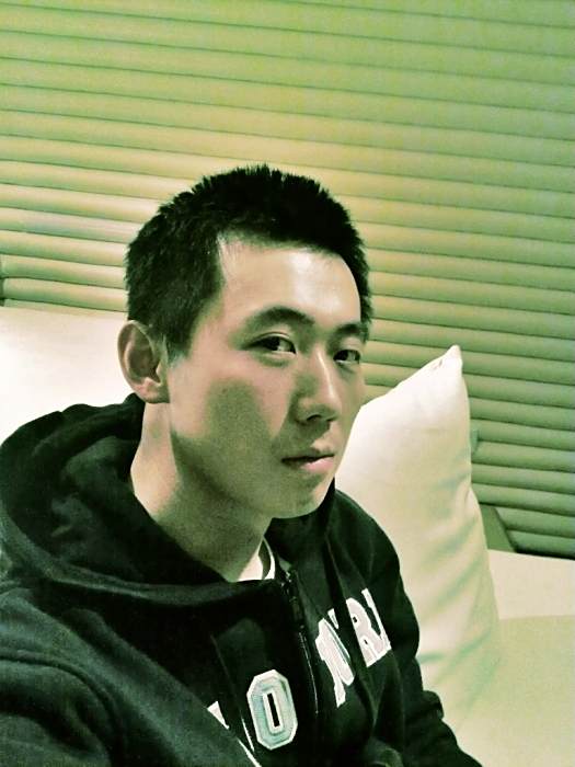 許侃(《快樂男聲》百度網路唱區6強選手) 許侃(《快樂男聲》百度網路唱區6強選手)