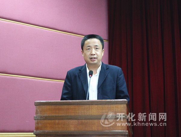萬少華 萬少華
