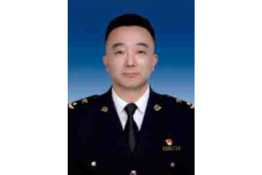 吳剛(拉薩海關副關長、黨委委員) 吳剛(拉薩海關副關長、黨委委員)