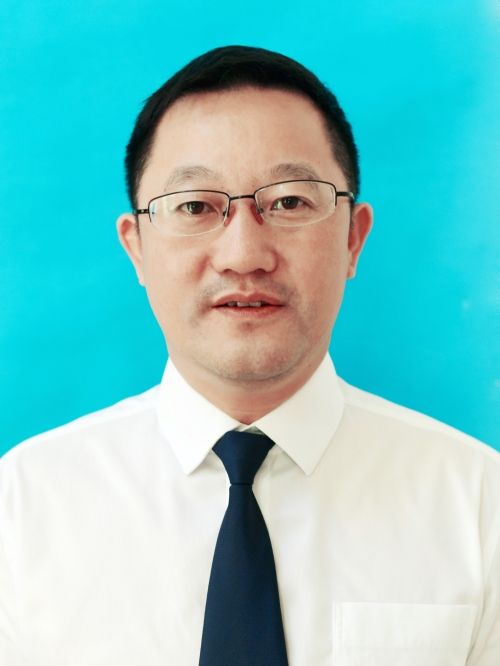 陳一鳴(浙江省杭州市臨安區財政局黨委委員,副局長) 陳一鳴(浙江省杭州市臨安區財政局黨委委員,副局長)