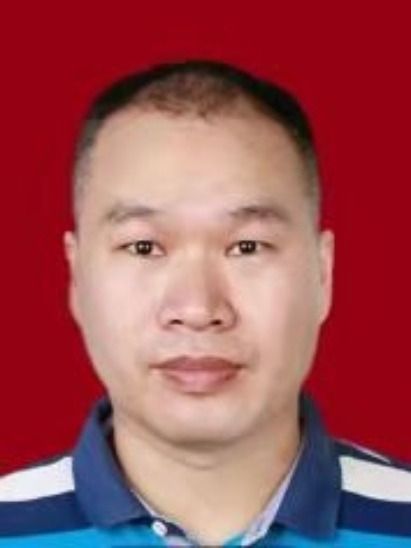 王華山(浙江省義烏市統計局黨組成員、副局長) 王華山(浙江省義烏市統計局黨組成員、副局長)