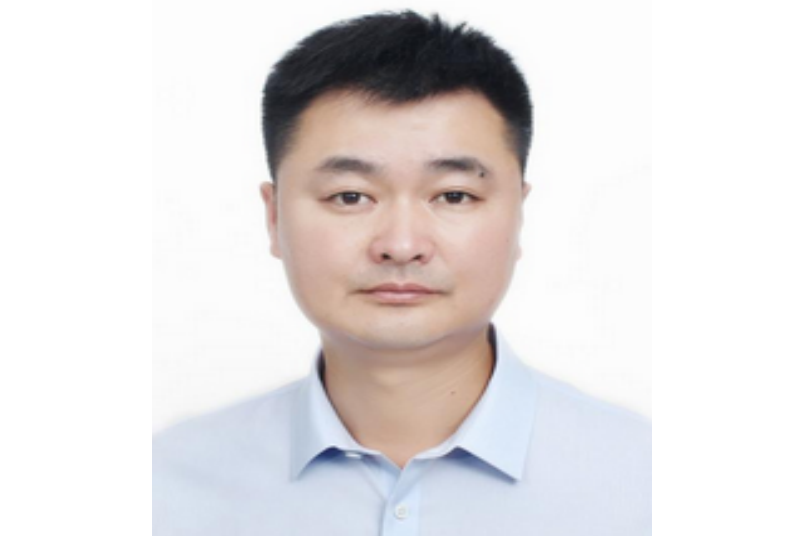 曾亮(阜陽市潁州區文峰街道辦事處黨工委書記) 曾亮(阜陽市潁州區文峰街道辦事處黨工委書記)