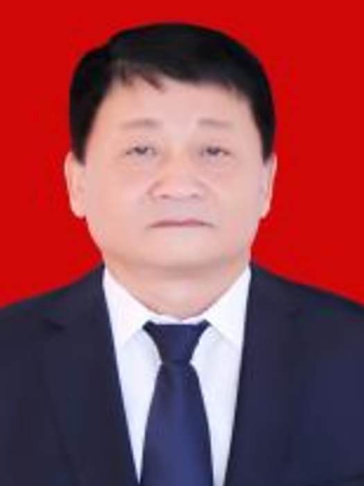 李廣文(內蒙古自治區巴彥淖爾市臨河區財政局黨組成員、副局長) 李廣文(內蒙古自治區巴彥淖爾市臨河區財政局黨組成員、副局長)