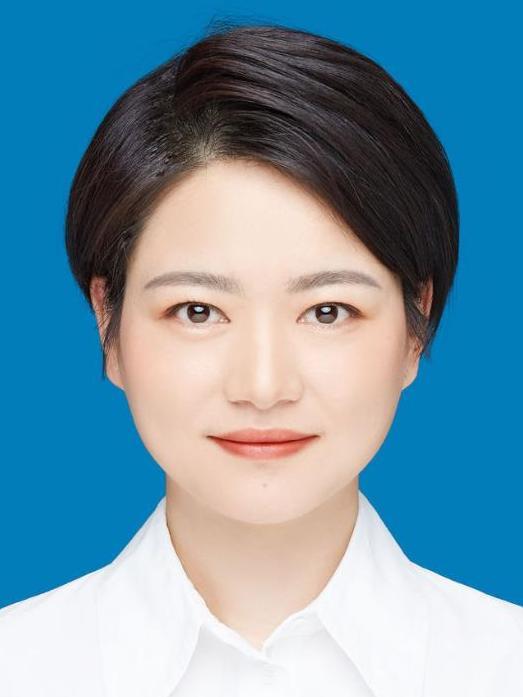 沈穎(浙江省嘉興市秀洲區政務服務和數據資源管理辦公室黨組成員、大數據中心主任) 沈穎(浙江省嘉興市秀洲區政務服務和數據資源管理辦公室黨組成員、大數據中心主任)