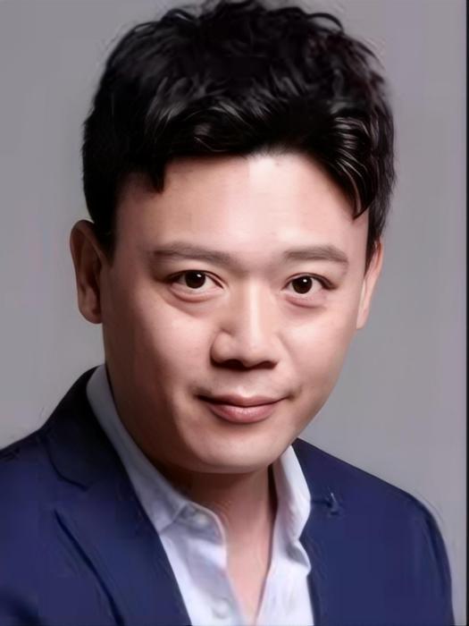 張寶龍(中國內地短劇演員)