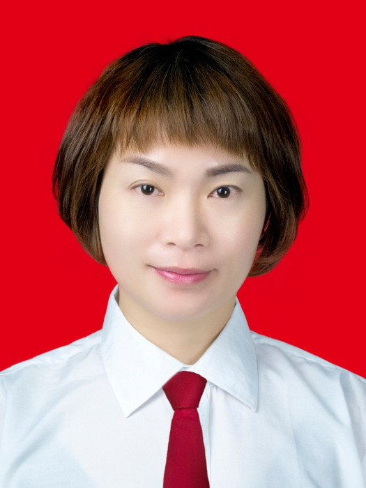 劉薇(湖南省醴陵市人力資源和社會保障局黨組成員、副局長) 劉薇(湖南省醴陵市人力資源和社會保障局黨組成員、副局長)