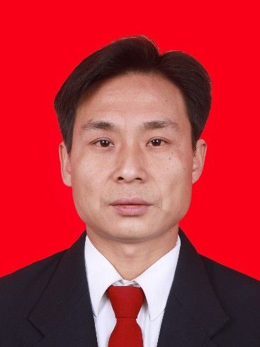 李運華(秭歸縣農業農村局黨組成員、副局長) 李運華(秭歸縣農業農村局黨組成員、副局長)