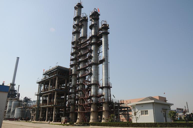 青島石化廠8萬噸苯抽提裝置