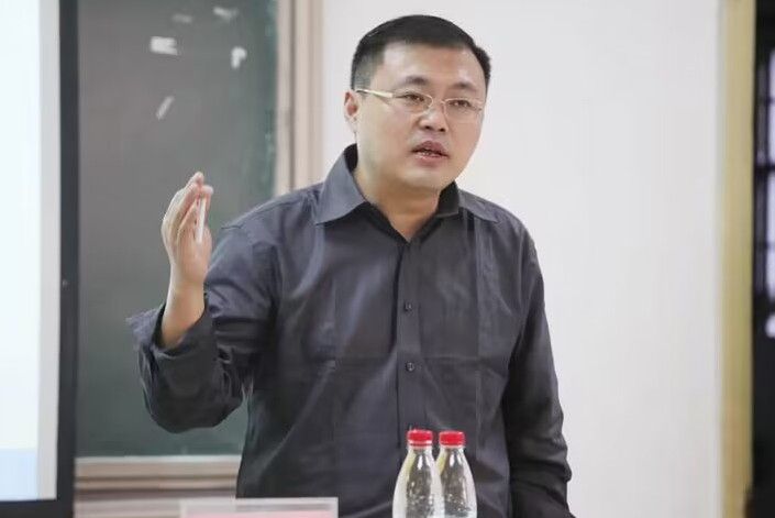 陳虹(中南財經政法大學法學院副教授、經濟法教研室主任) 陳虹(中南財經政法大學法學院副教授、經濟法教研室主任)