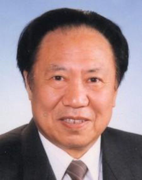 柳斌(第十四屆中央委員,教育部原總督學) 柳斌(第十四屆中央委員,教育部原總督學)