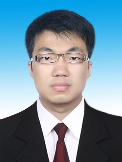 王震(雲南省紅河州金平縣委常委、人民政府副縣長) 王震(雲南省紅河州金平縣委常委、人民政府副縣長)