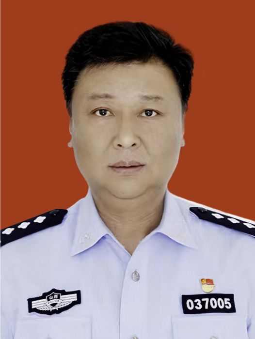 薛龍亮 薛龍亮