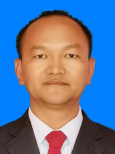 李建斌(保山市龍陵縣委統戰部副部長、龍陵縣民族宗教事務局局長、一級主任科員) 李建斌(保山市龍陵縣委統戰部副部長、龍陵縣民族宗教事務局局長、一級主任科員)