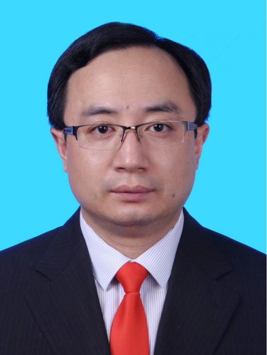 張洪(浙江省嵊州市政務服務中心黨委委員,監督檢查科科長) 張洪(浙江省嵊州市政務服務中心黨委委員,監督檢查科科長)
