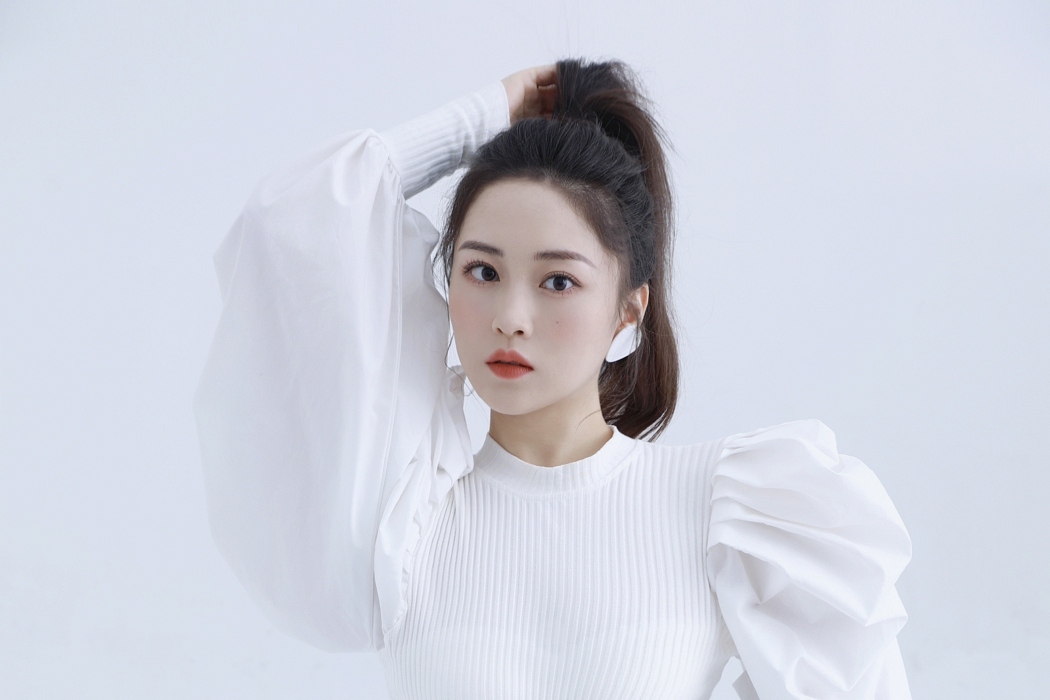 田爽(中國內地女歌手) 田爽(中國內地女歌手)