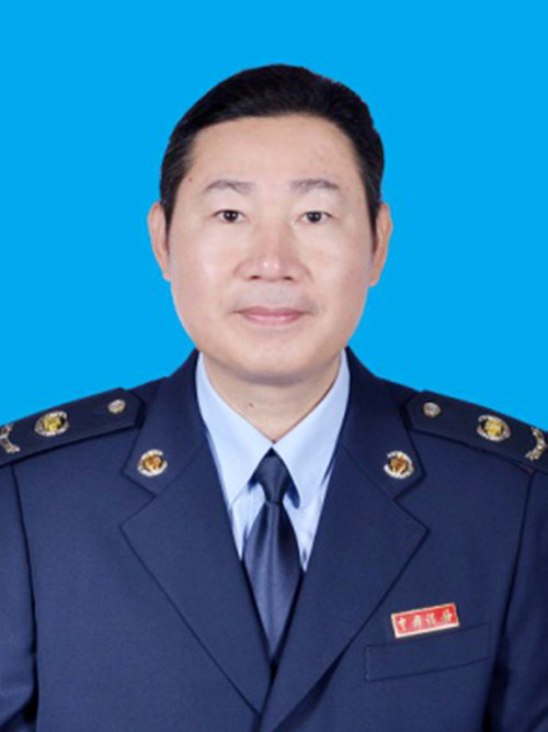 李雄文(國家稅務總局惠州大亞灣區稅務局紀檢組組長) 李雄文(國家稅務總局惠州大亞灣區稅務局紀檢組組長)