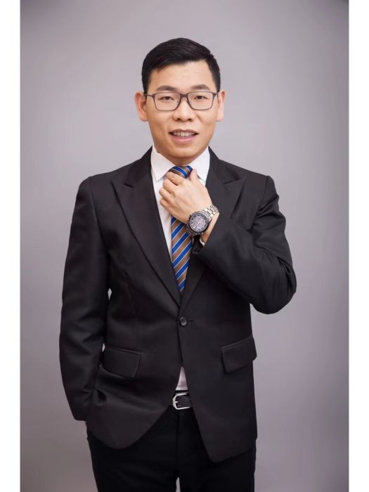 王明(北一口腔創始人) 王明(北一口腔創始人)