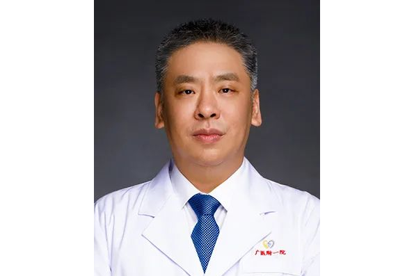 劉君(廣州醫科大學附屬第一醫院主任醫師) 劉君(廣州醫科大學附屬第一醫院主任醫師)