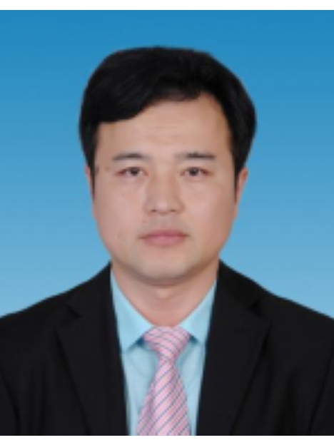 王鴻飛(河南省南陽市臥龍區審計局黨組成員、經責辦負責人) 王鴻飛(河南省南陽市臥龍區審計局黨組成員、經責辦負責人)