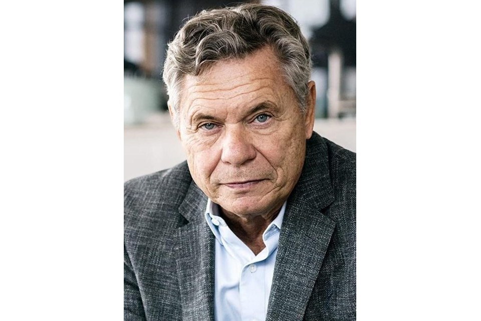 Ronald Nitschke Ronald Nitschke