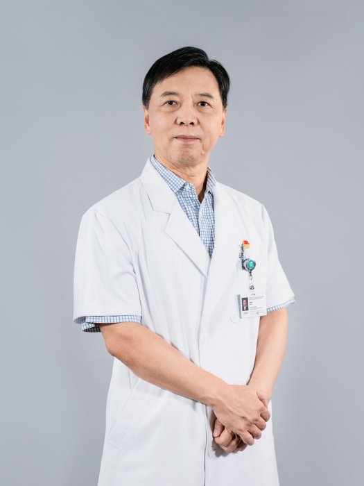 黃志剛(首都醫科大學附屬北京同仁醫院副院長) 黃志剛(首都醫科大學附屬北京同仁醫院副院長)