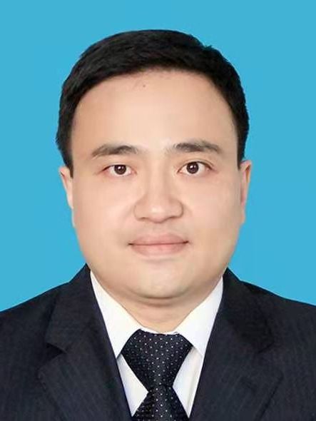 姜洪斌(哈爾濱市呼蘭區委常委、統戰部部長) 姜洪斌(哈爾濱市呼蘭區委常委、統戰部部長)