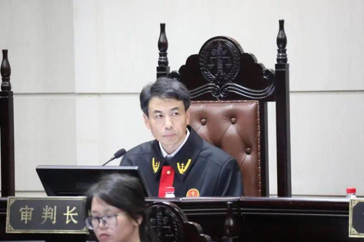 梁健(浙江省高級人民法院刑一庭副庭長) 梁健(浙江省高級人民法院刑一庭副庭長)