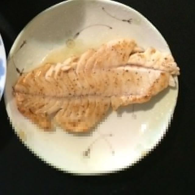 煎岩魚