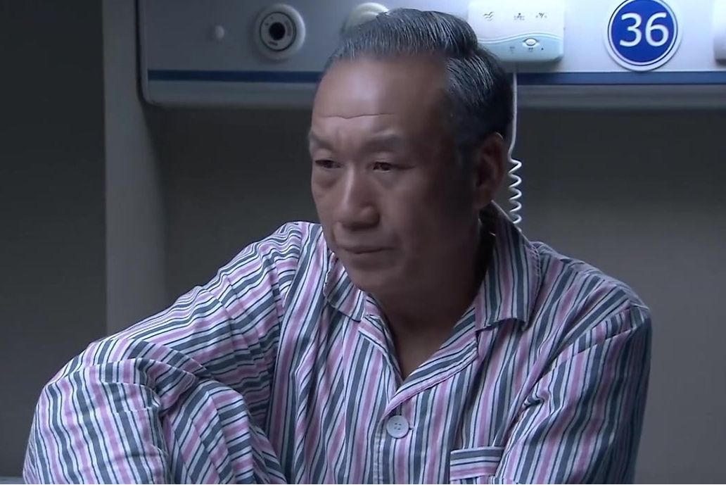 李中天(都市醫療劇《無影燈下》中的角色) 李中天(都市醫療劇《無影燈下》中的角色)