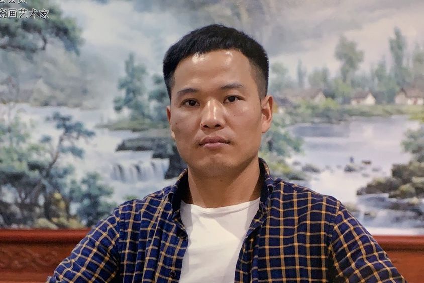 趙小龍(江西省高級工藝美術師) 趙小龍(江西省高級工藝美術師)