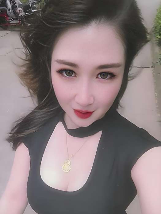 艷《 艷《