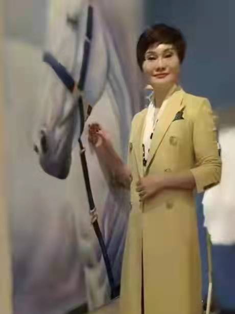 李麗(國家一級美術師) 李麗(國家一級美術師)