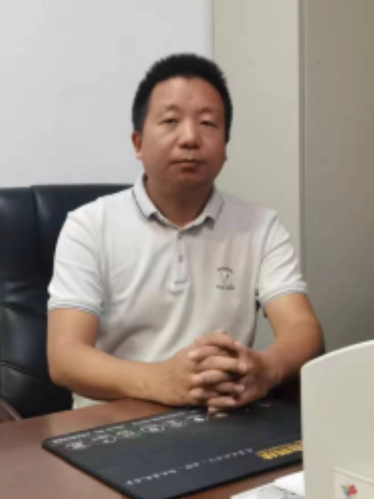 張君(四川省瀘州市瀘縣農業農村局黨組成員、派駐紀檢監察組組長) 張君(四川省瀘州市瀘縣農業農村局黨組成員、派駐紀檢監察組組長)
