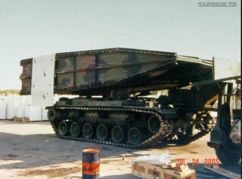 M60裝甲架橋車