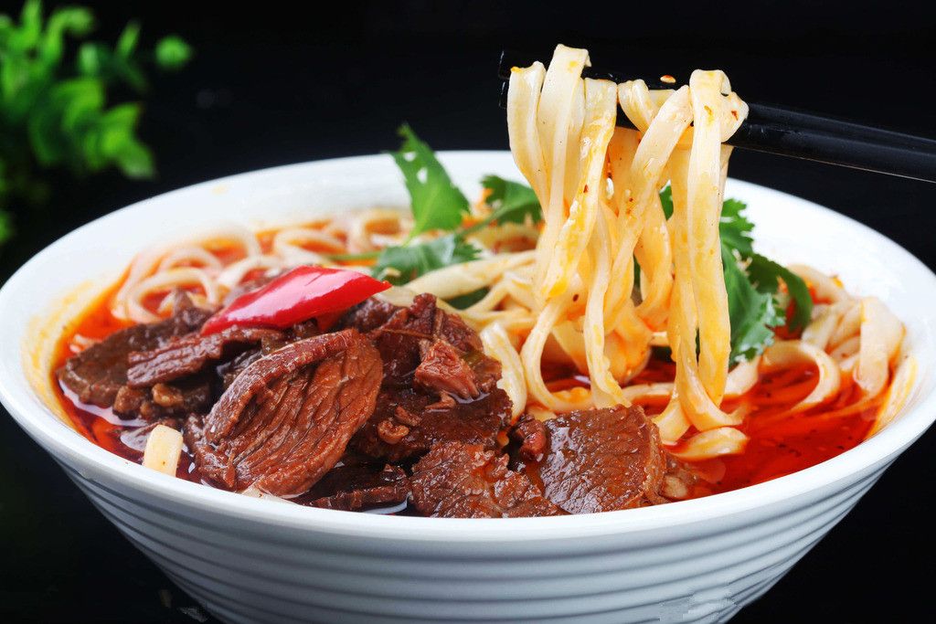 牛腩板面 牛腩板面