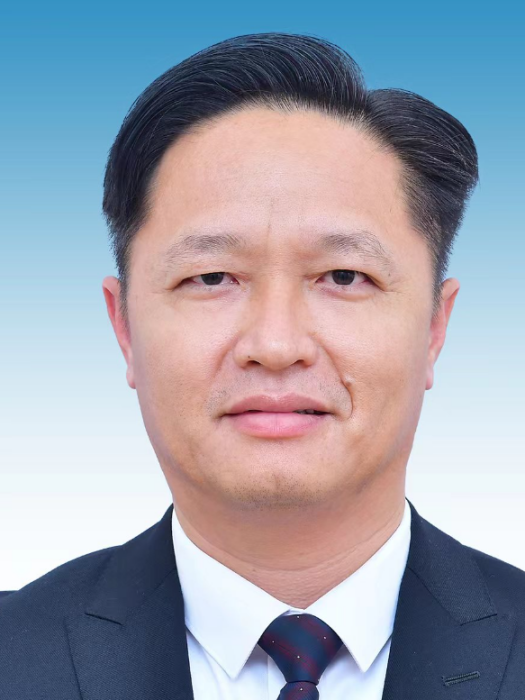 梁建新(廣西壯族自治區玉林市容縣縣委常委,縣人民政府副縣長) 梁建新(廣西壯族自治區玉林市容縣縣委常委,縣人民政府副縣長)