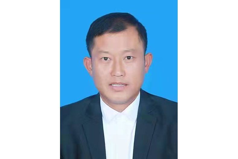 陳永鋒(富平縣莊裡道德講堂公益協會理事會成員) 陳永鋒(富平縣莊裡道德講堂公益協會理事會成員)